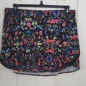 Lululemon Hotty Hot High-Rise Built In Shorts Skirt